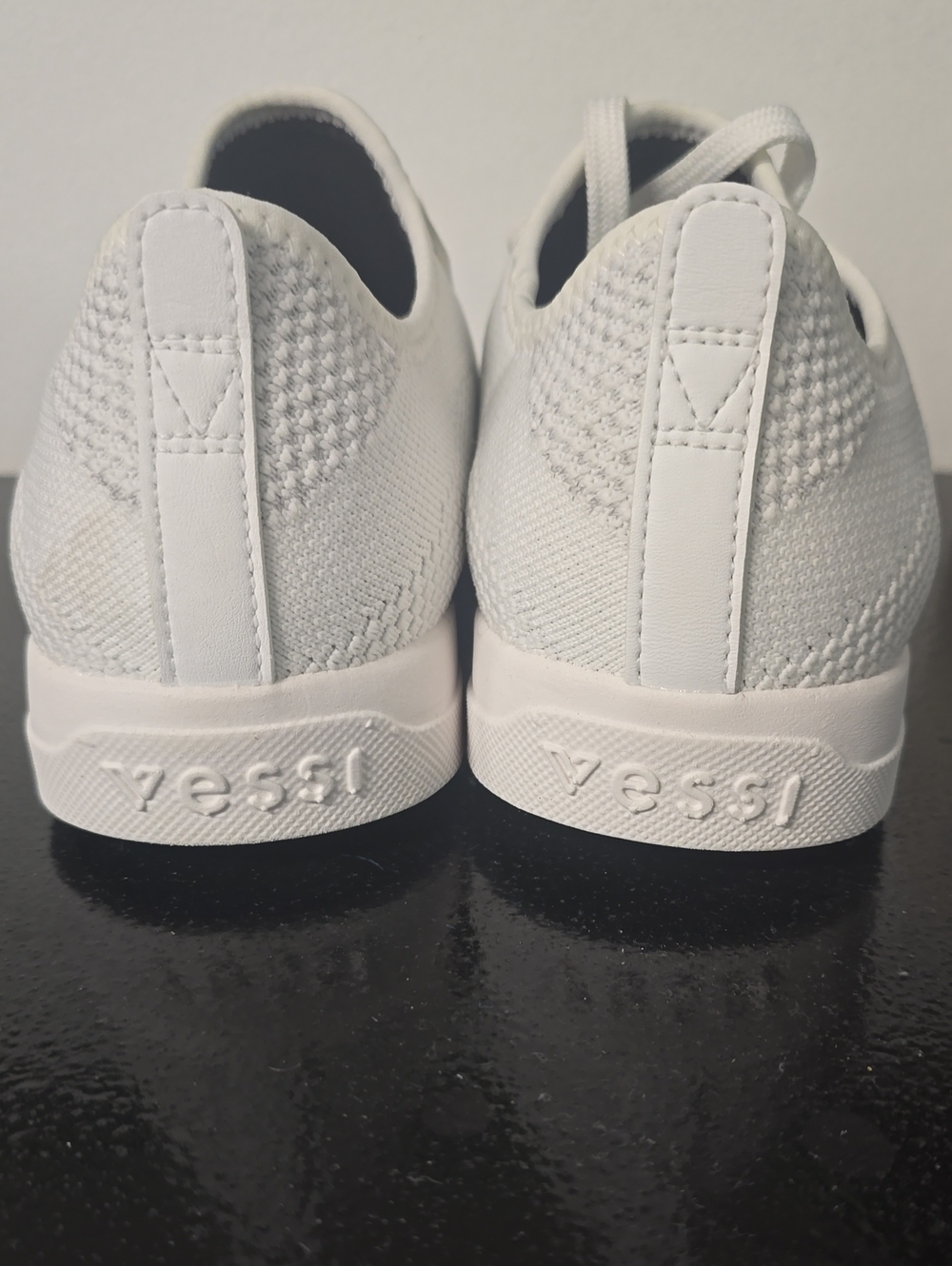 NIB Vessi Adult Weekend 1.5 Waterproof Sneakers Marble White Women's Size 8 - Picture 5 of 6